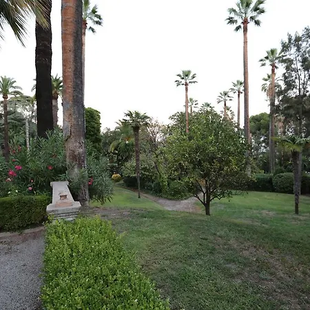 Beau Site